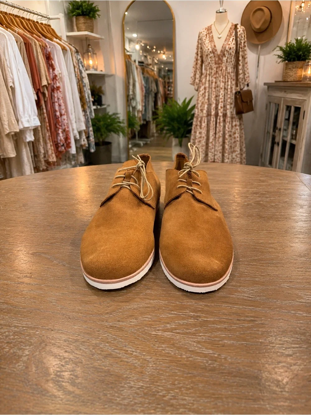 Nisolo Lightweight Flex Derby Tan Suede Shoes Men’s 10.5 NWT